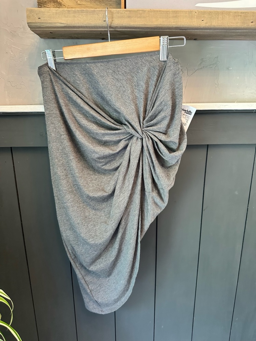 Charlotte Russe Gray Ruched Skirt Size Medium Asymmetrical Side Mini Skirt